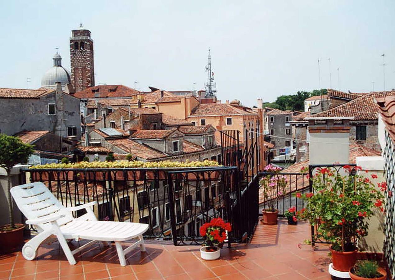 Le Mansarde Deluxe Hotel Veneza Exterior foto