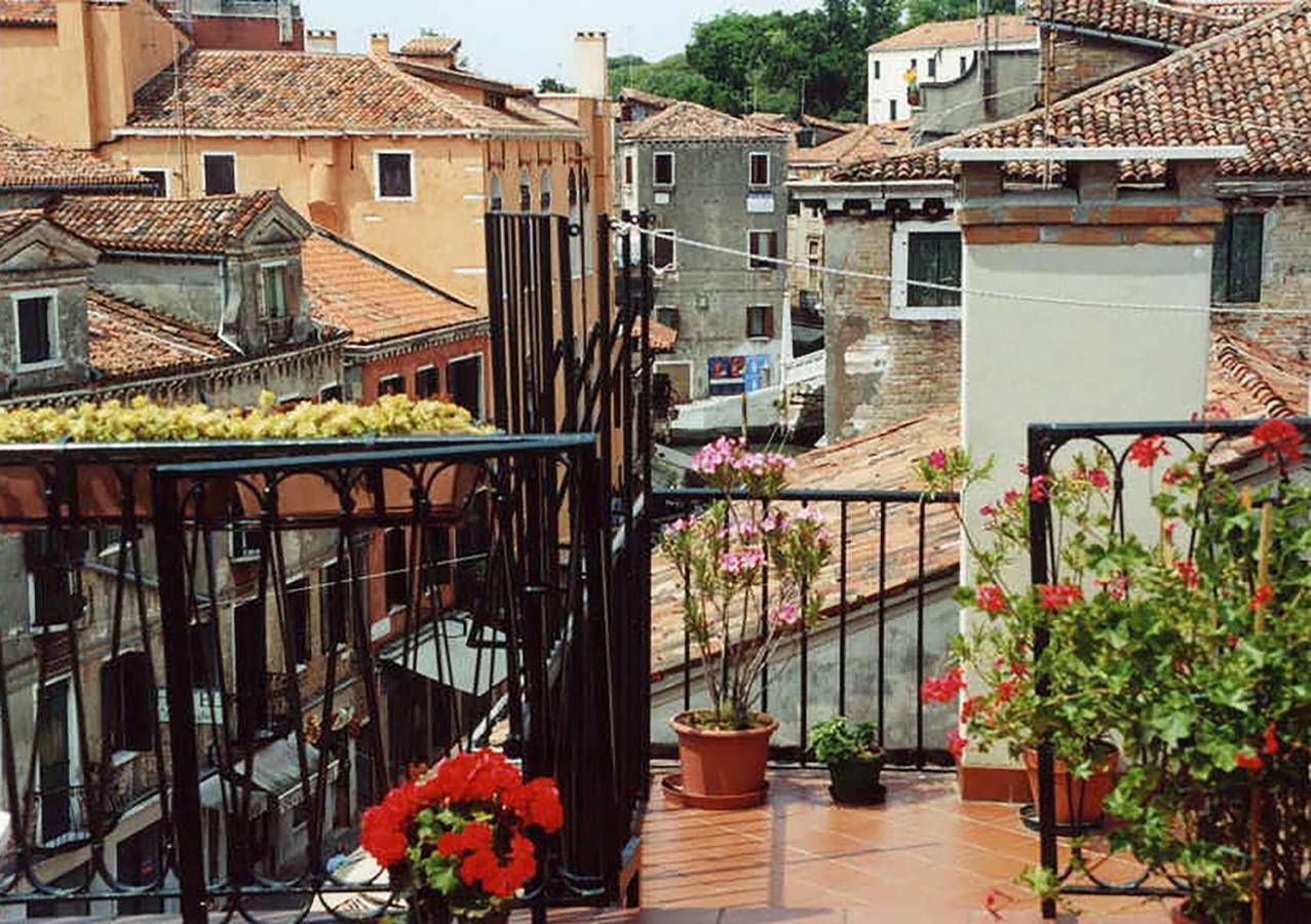 Le Mansarde Deluxe Hotel Veneza Exterior foto